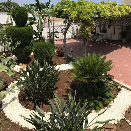 Vila Casa Vacanze Robinson Avola Exteriér fotografie