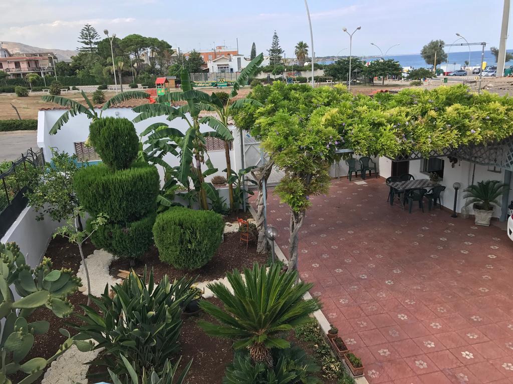 Vila Casa Vacanze Robinson Avola Exteriér fotografie